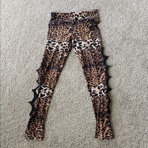 Leopard Print Women's Capris with Black Accents
